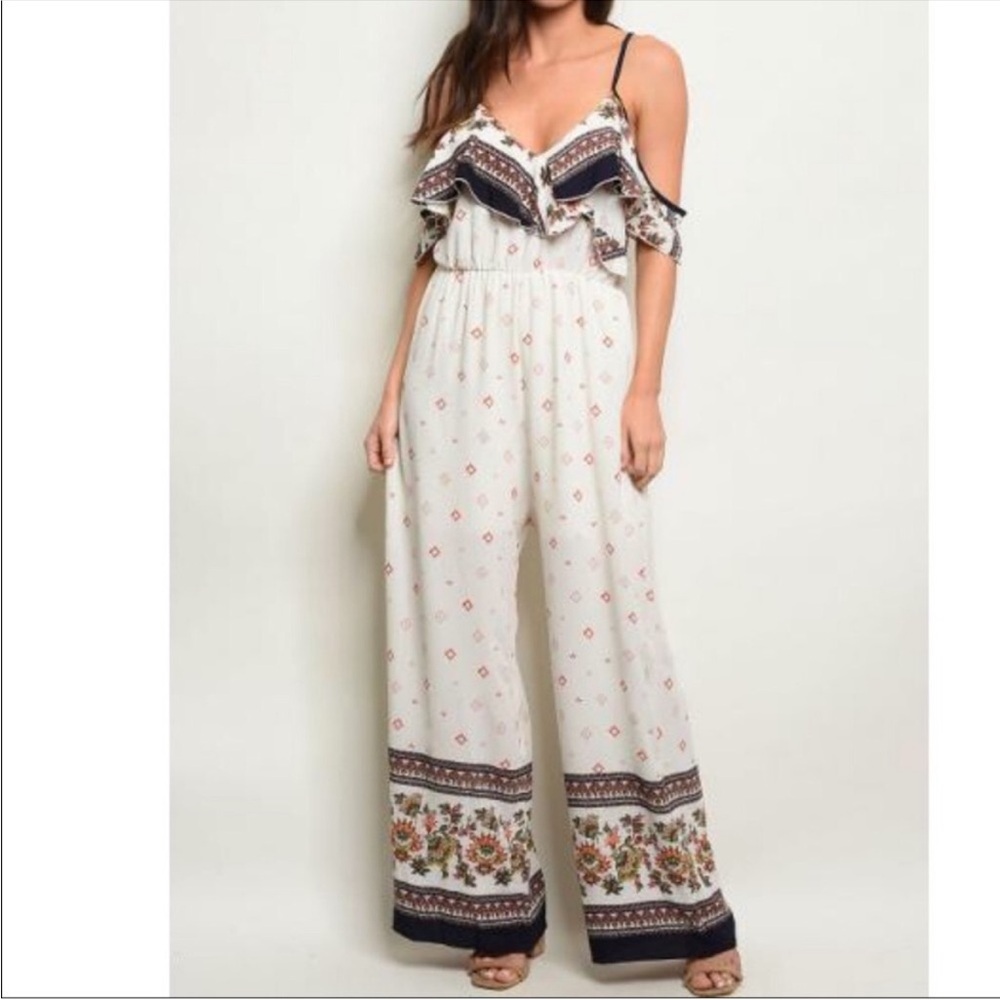 Boutique Women’s S Multi White Aztec Mix Print cold shoulder lined jumpsuit NWT